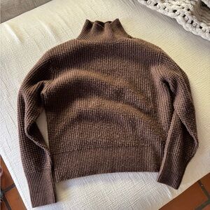 White + Warren 100% cashmere Chocolate brown waffle knit sweater size medium